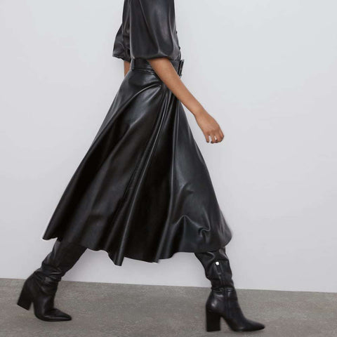 Wide Belt Washed Leather Bust Black Leather Skirt